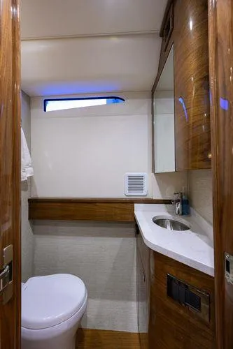 Freak Show Yacht Photos Pics 