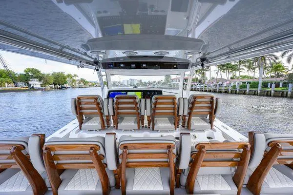 Freak Show Yacht Photos Pics 