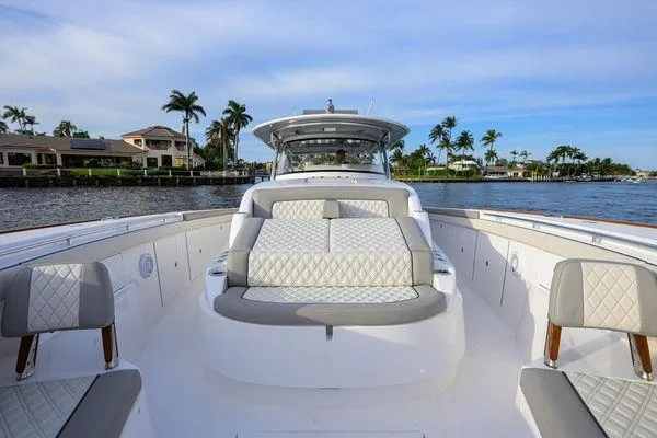 Freak Show Yacht Photos Pics 