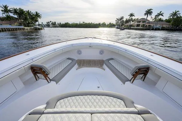 Freak Show Yacht Photos Pics 