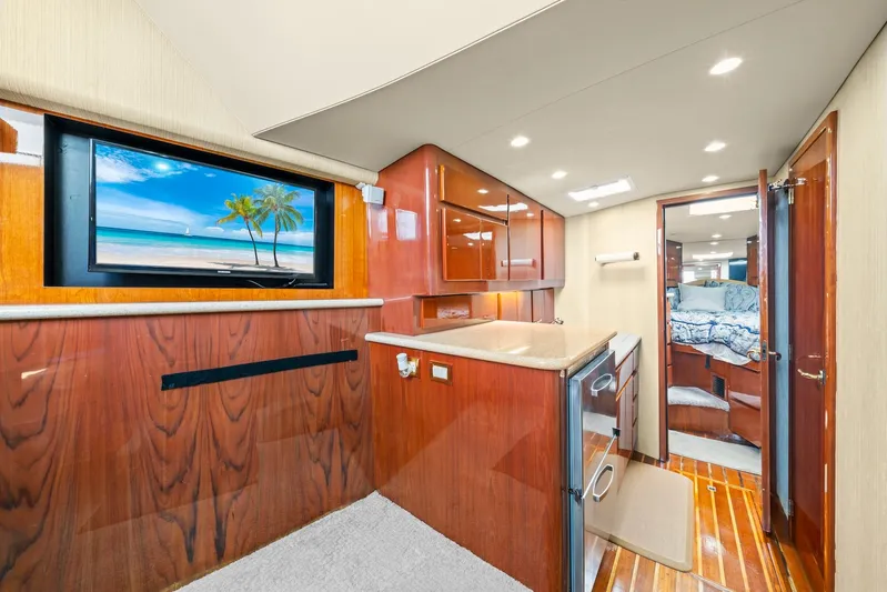 Pale Horse Yacht Photos Pics 2006 Buddy Davis 48 Express PALE HORSE Galley