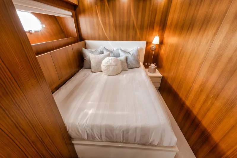 U Wish Yacht Photos Pics 