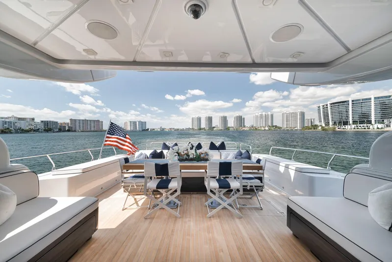 U Wish Yacht Photos Pics 