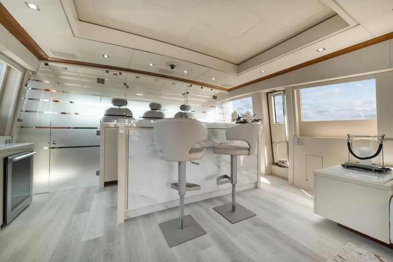 U Wish Yacht Photos Pics 