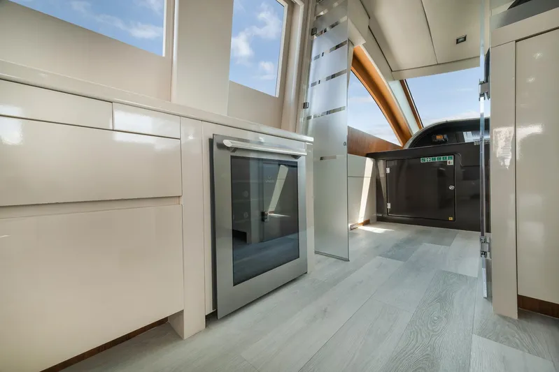 U Wish Yacht Photos Pics 