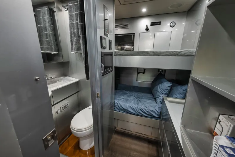 U Wish Yacht Photos Pics 