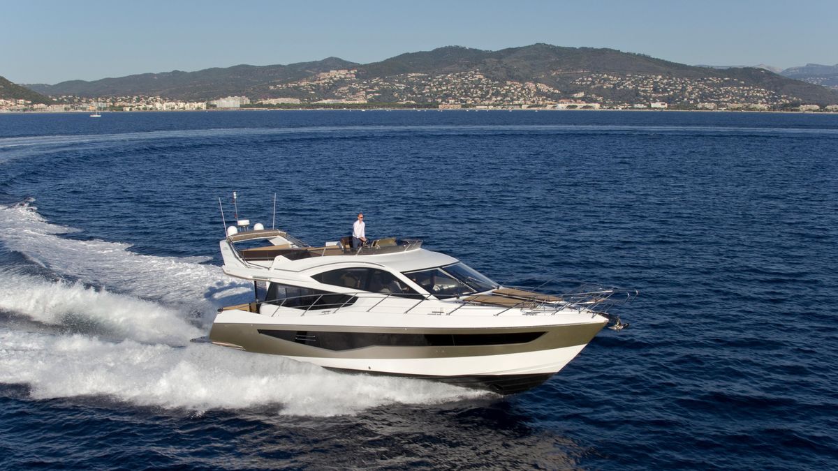 2013 Galeon 58 