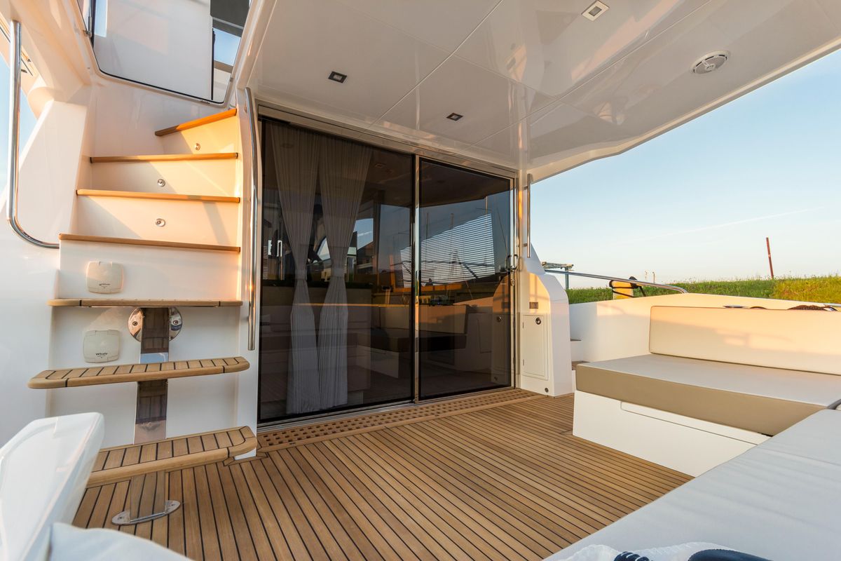 2013 Galeon 58 