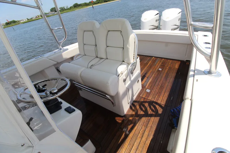 Tighten Up Yacht Photos Pics 