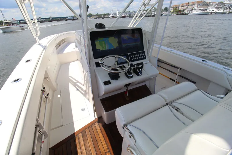 Tighten Up Yacht Photos Pics 