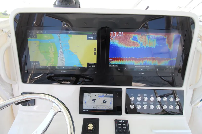 Tighten Up Yacht Photos Pics 