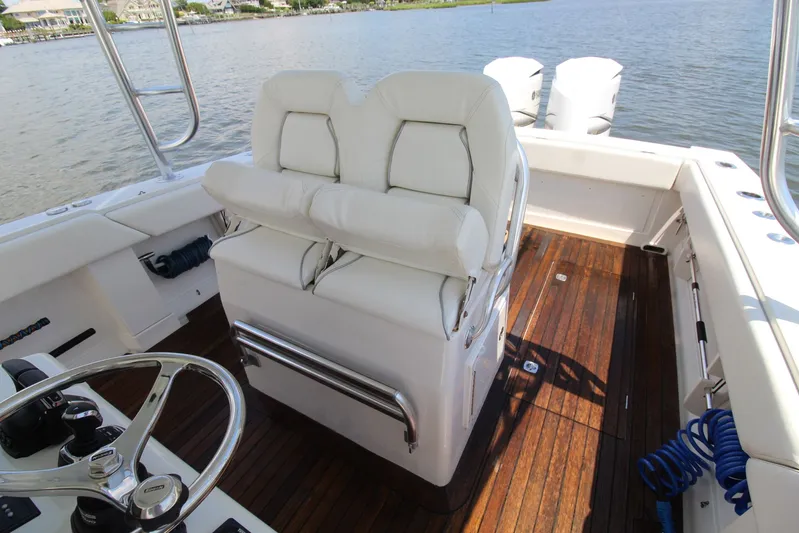 Tighten Up Yacht Photos Pics 