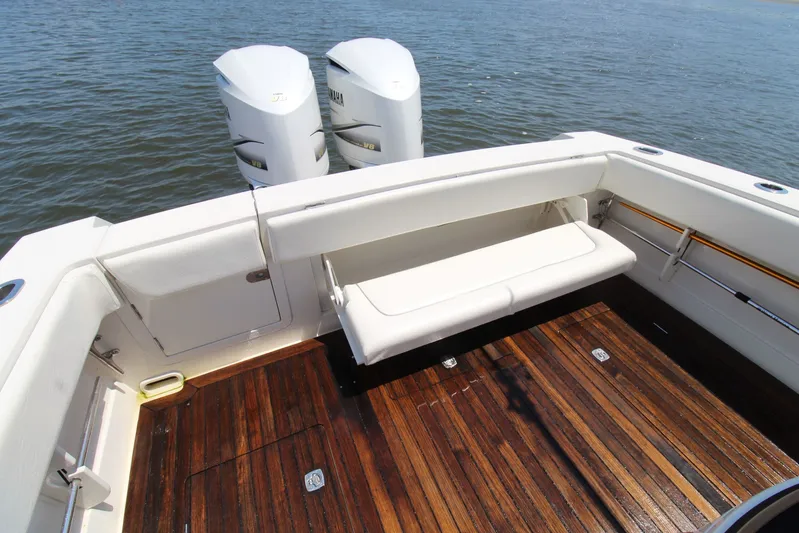 Tighten Up Yacht Photos Pics 