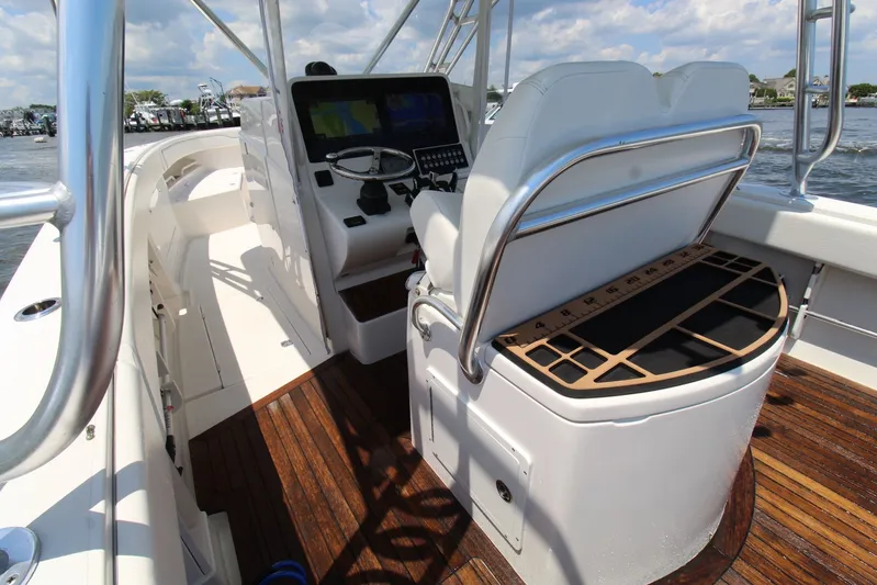 Tighten Up Yacht Photos Pics 