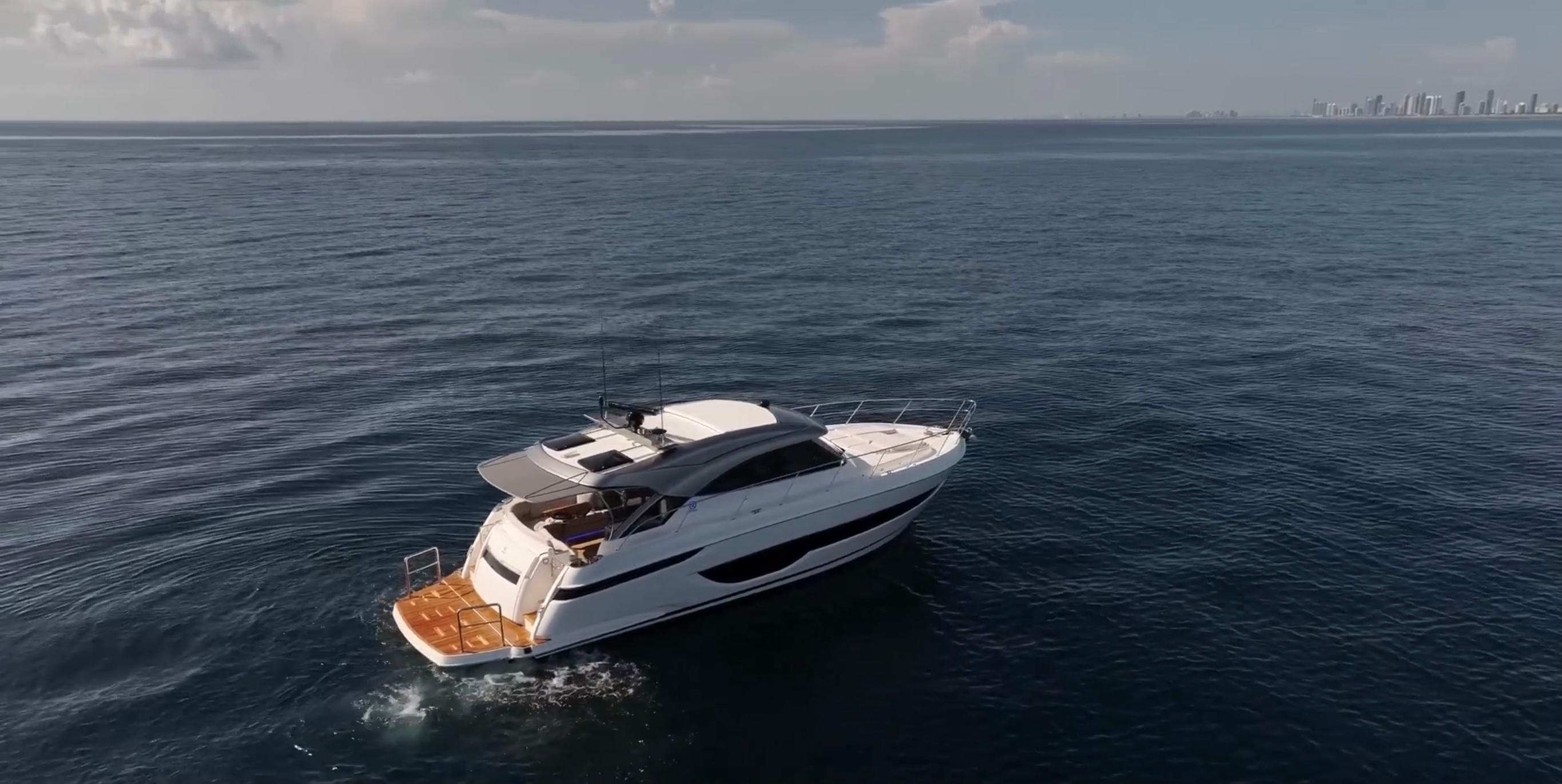 YachtWay - 2007 Sea Ray Sundancer 44 DA For Sale