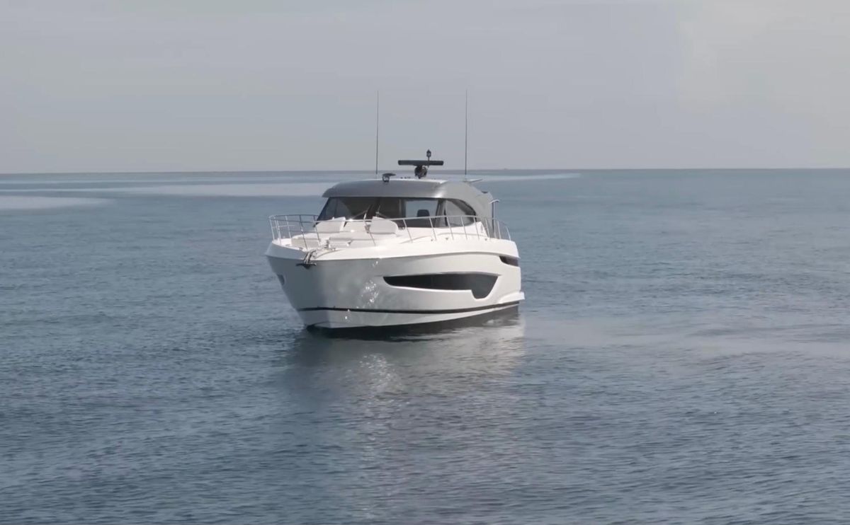 2023 Riviera 46 