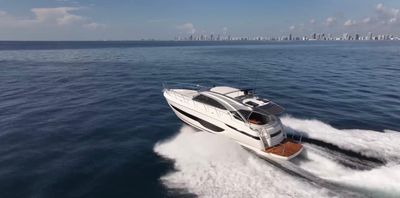 Yacht