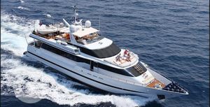 Heesen 28 m
