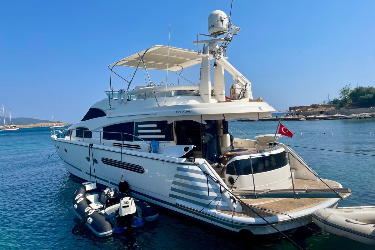 2000 Fairline 63
