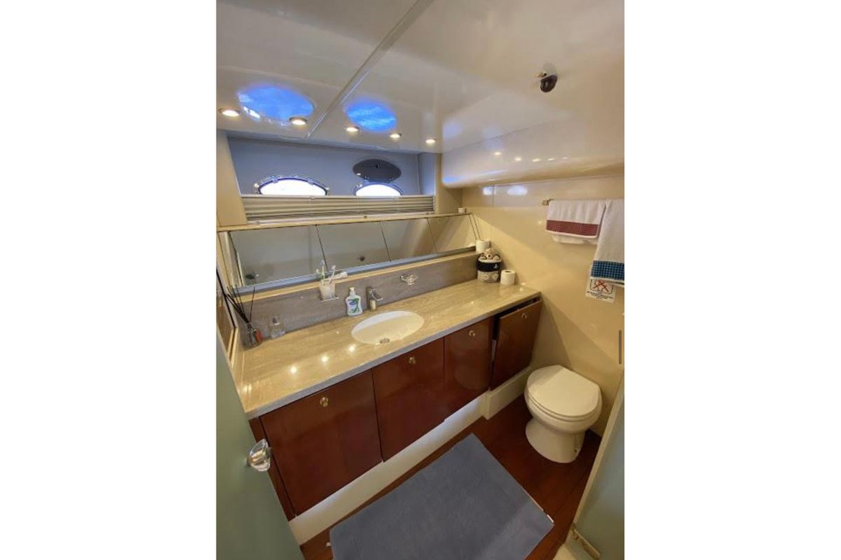 2000 Fairline 63