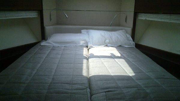 2010 Princess 54 