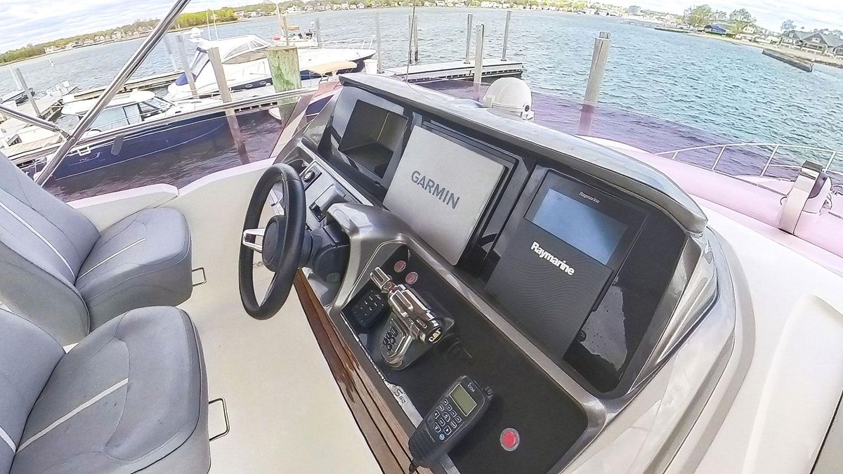 2018 Princess 60 