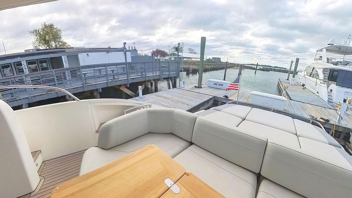 2018 Princess 60 