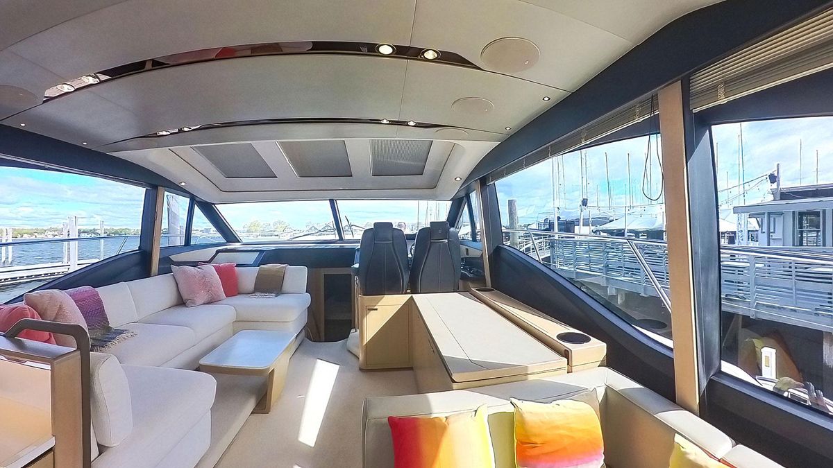 2018 Princess 60 