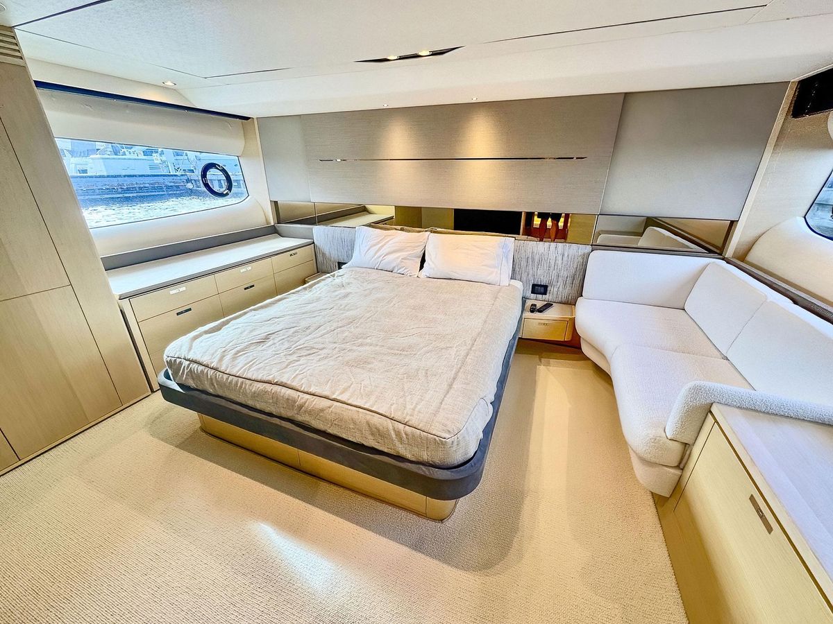 2018 Princess 60 