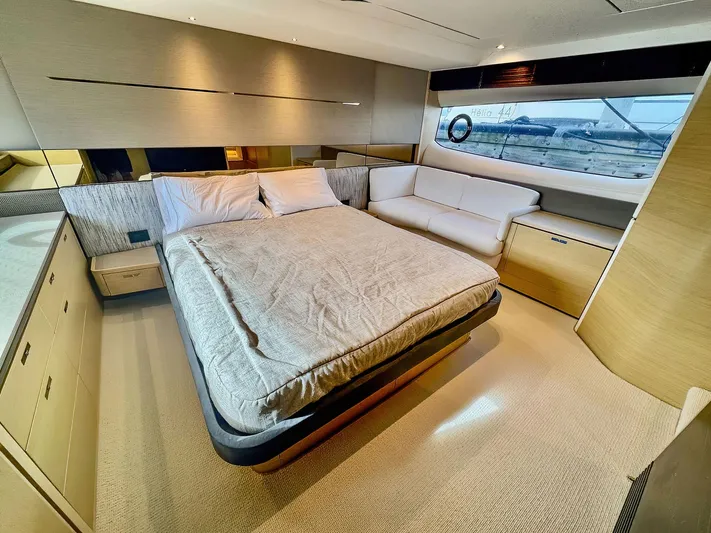 Above Deck Yacht Photos Pics 