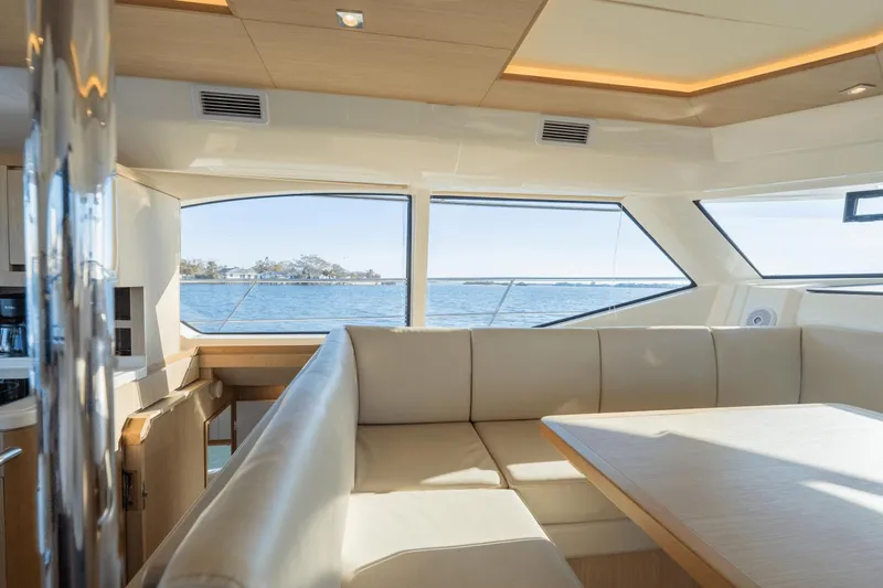 Cay Sera Yacht Photos Pics 