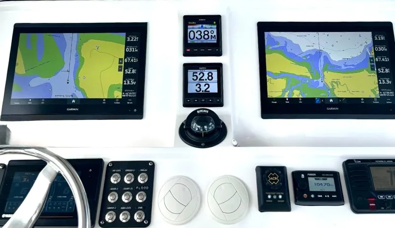 Sarsapirilla - Name Removed Yacht Photos Pics 