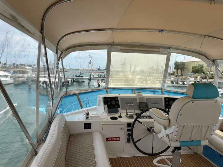 Jefferson Rivanna 50 Sdmy Yacht Photos Pics 