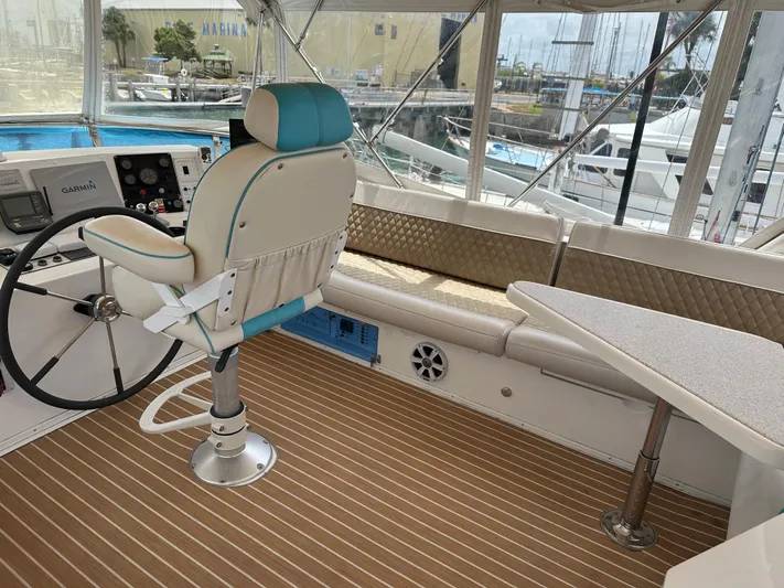 Jefferson Rivanna 50 Sdmy Yacht Photos Pics 