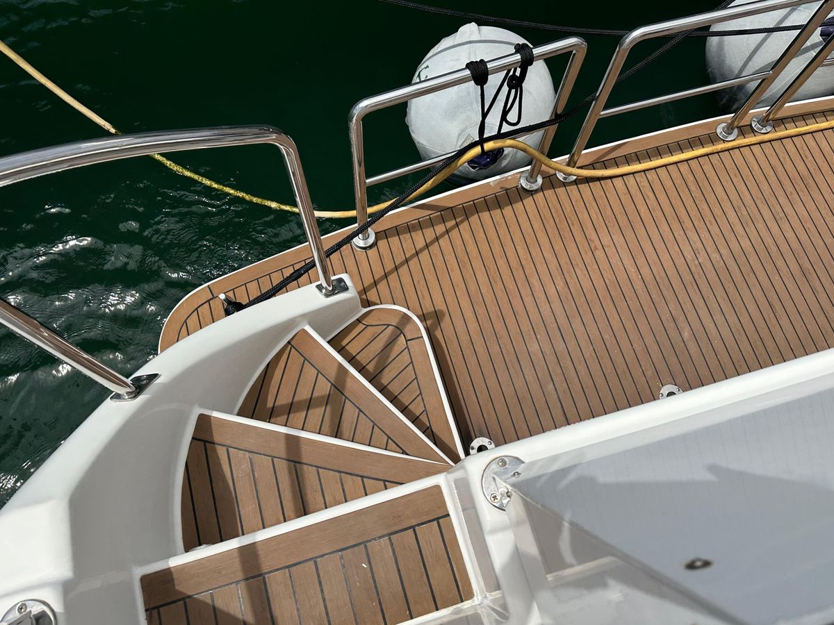2005 Jefferson 50 