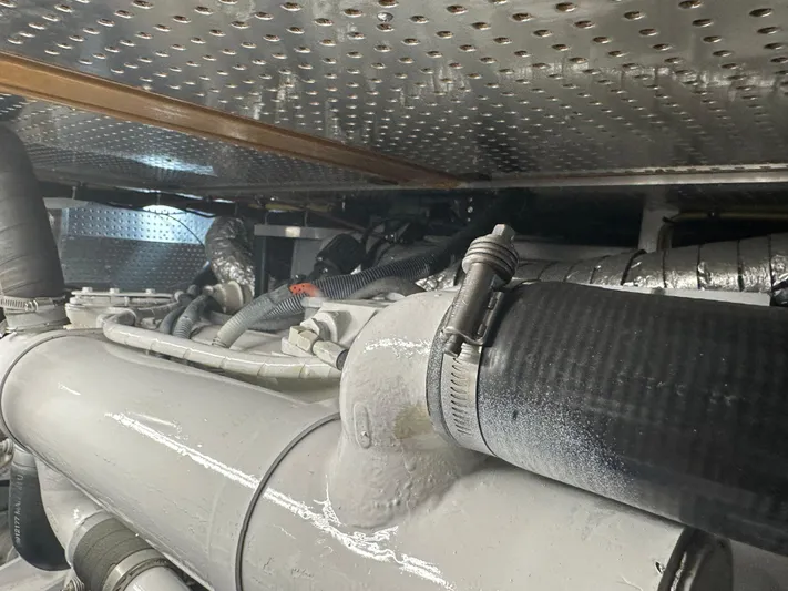 Jefferson Rivanna 50 Sdmy Yacht Photos Pics 