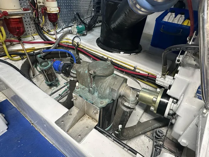 Jefferson Rivanna 50 Sdmy Yacht Photos Pics 