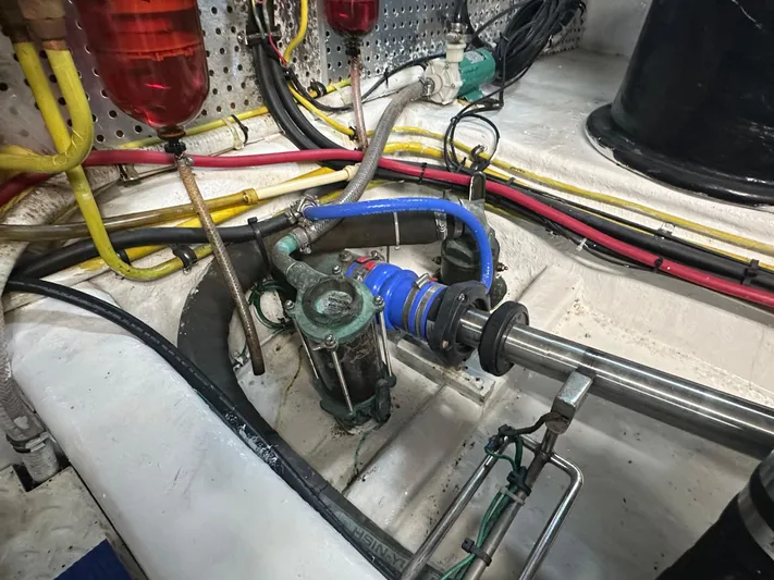 Jefferson Rivanna 50 Sdmy Yacht Photos Pics 