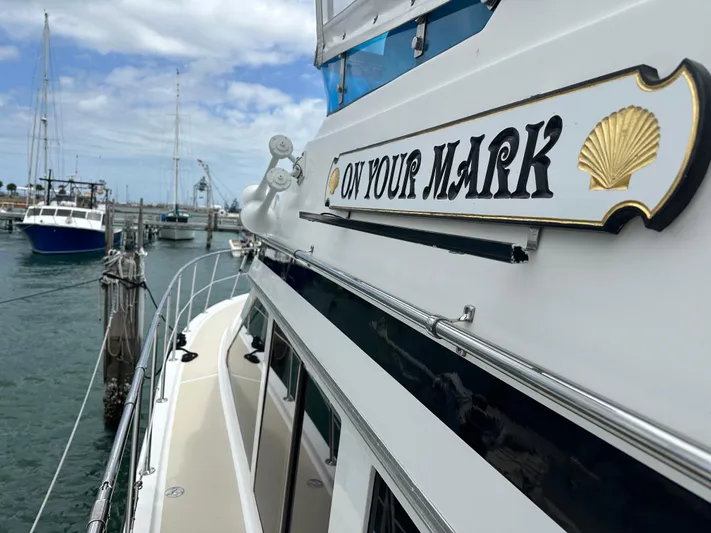 Jefferson Rivanna 50 Sdmy Yacht Photos Pics 