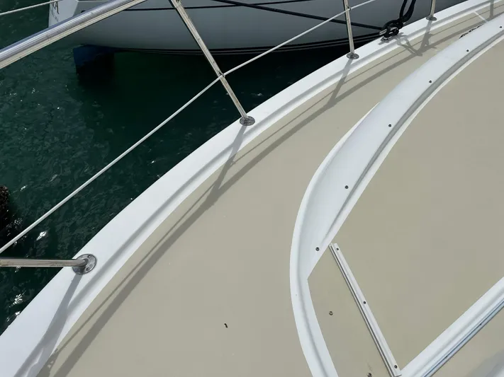 Jefferson Rivanna 50 Sdmy Yacht Photos Pics 