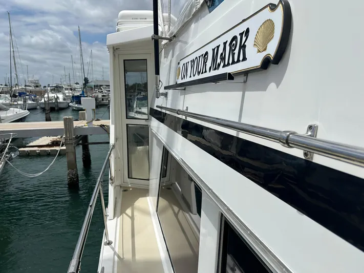 Jefferson Rivanna 50 Sdmy Yacht Photos Pics 