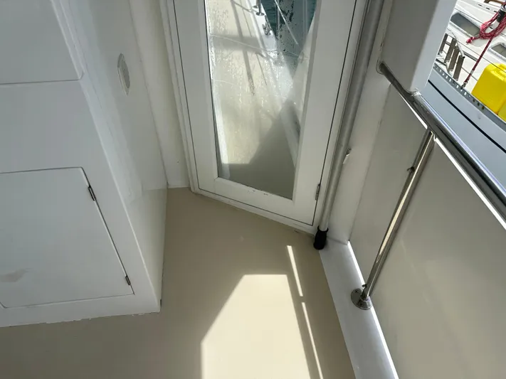 Jefferson Rivanna 50 Sdmy Yacht Photos Pics 