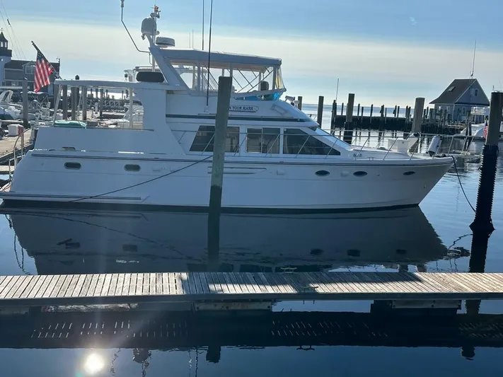 Jefferson Rivanna 50 Sdmy Yacht Photos Pics 