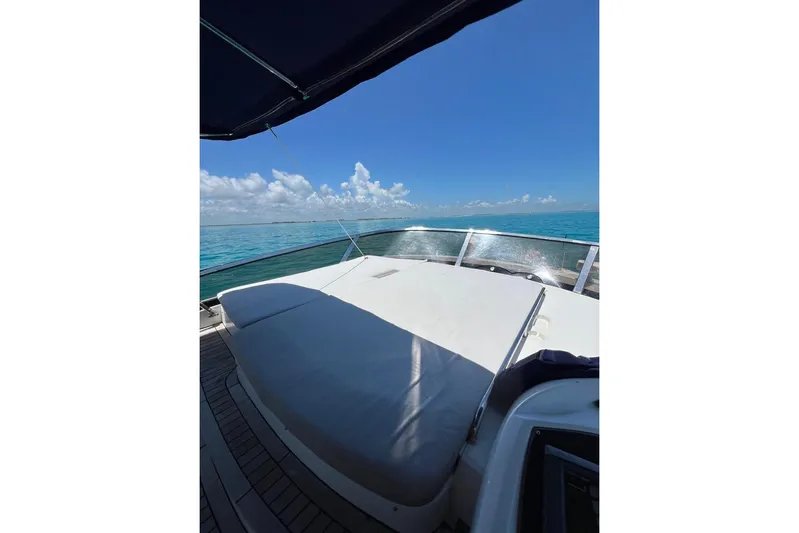  Yacht Photos Pics Sunseeker Manhattan 66 yacht deck with ocean view, 2007 model.