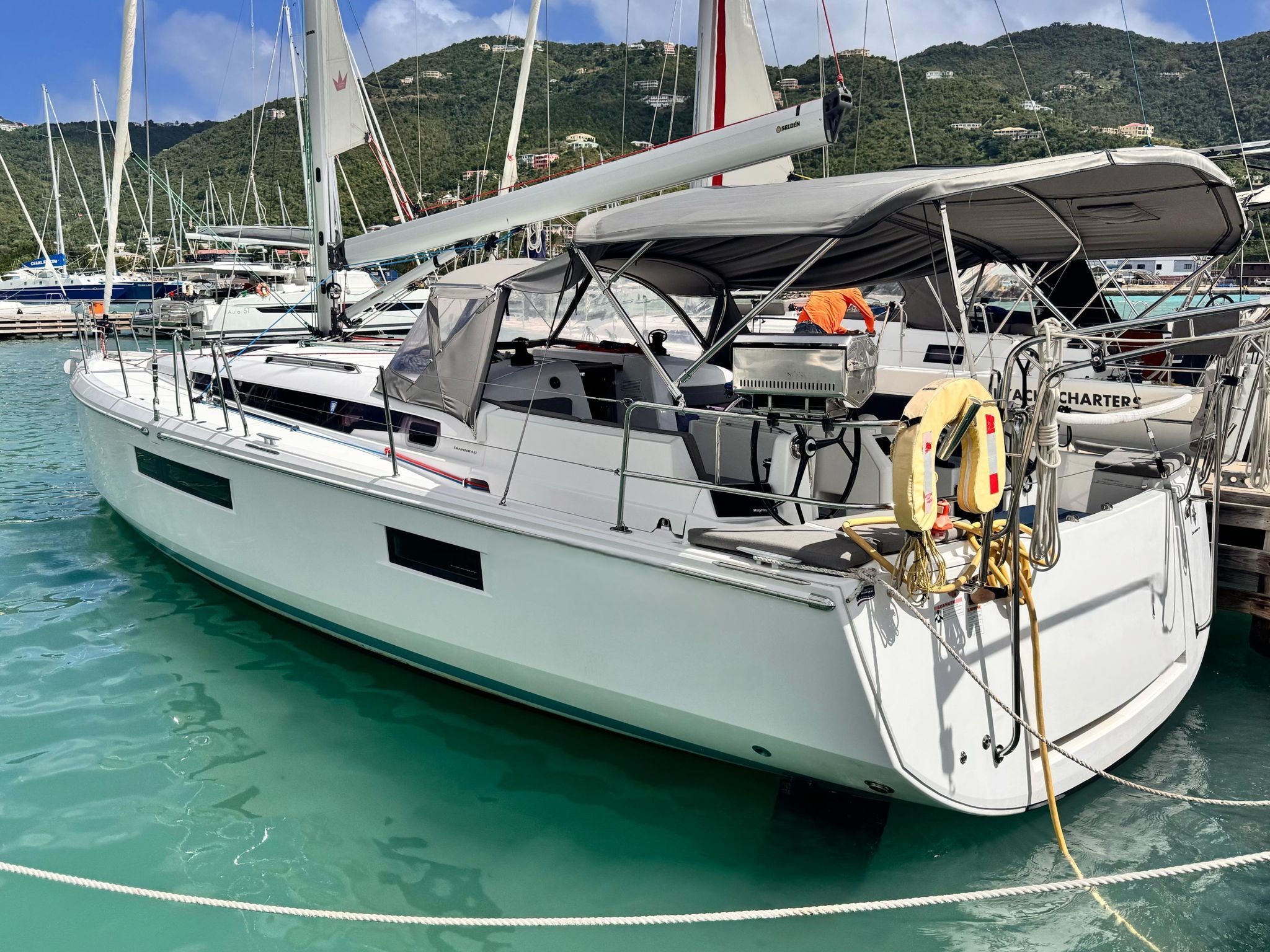 2020 Jeanneau Sun Odyssey 440