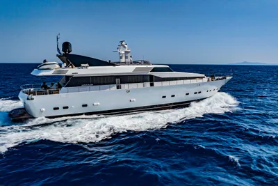 Cantieri di Pisa AKHIR 30