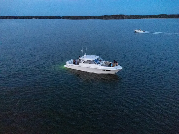 Aquathena Yacht Photos Pics Pursuit DC 365
