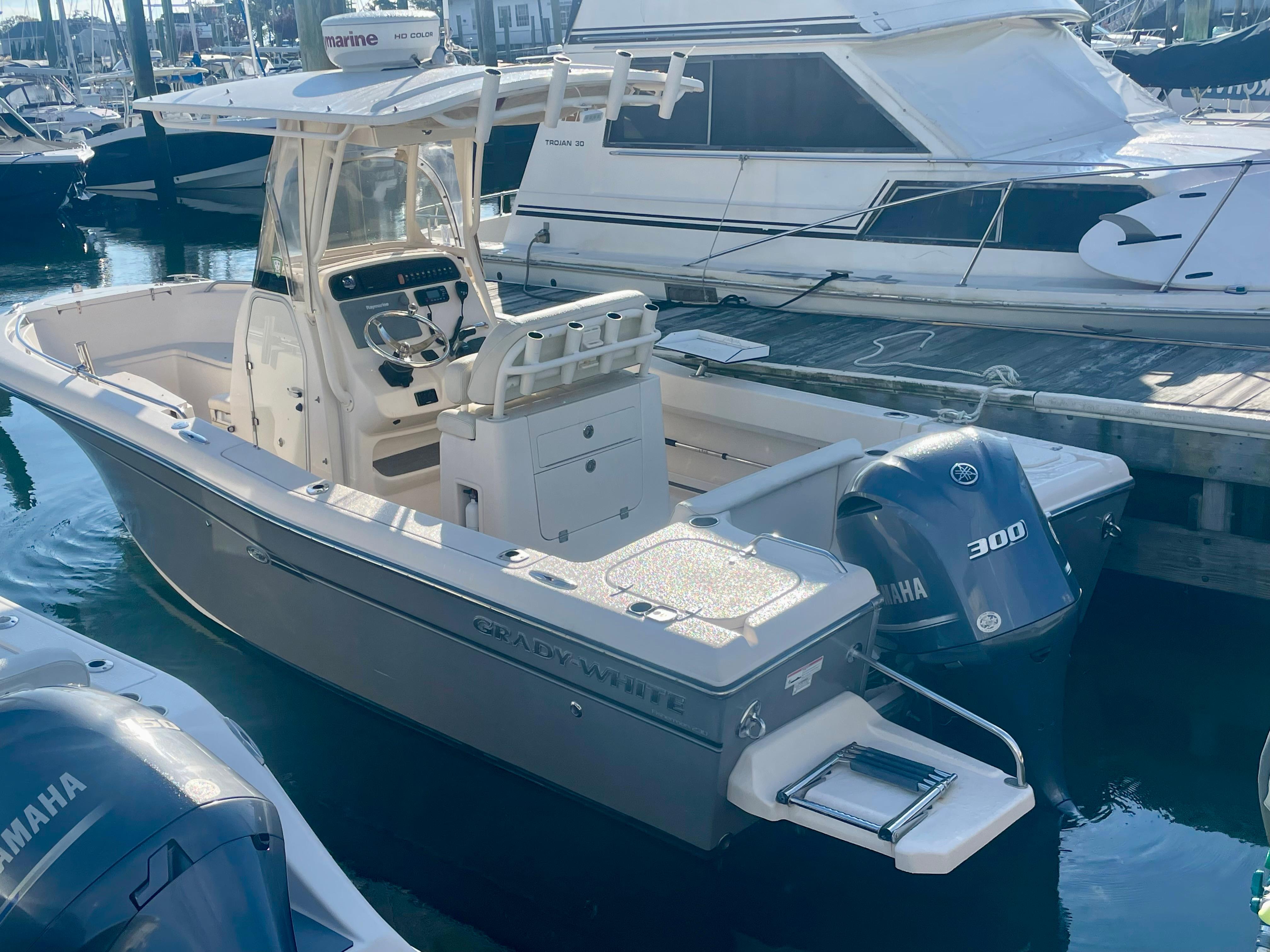 2016 GradyWhite 236 Center Console for sale YachtWorld