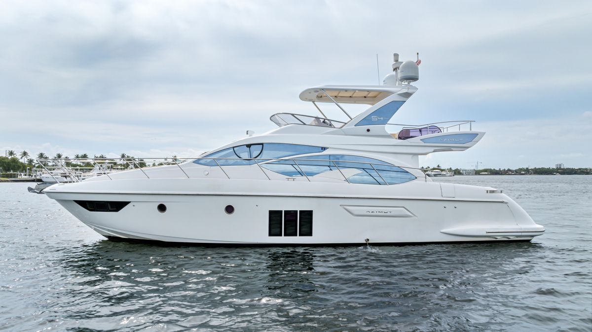 2015 Azimut 54 