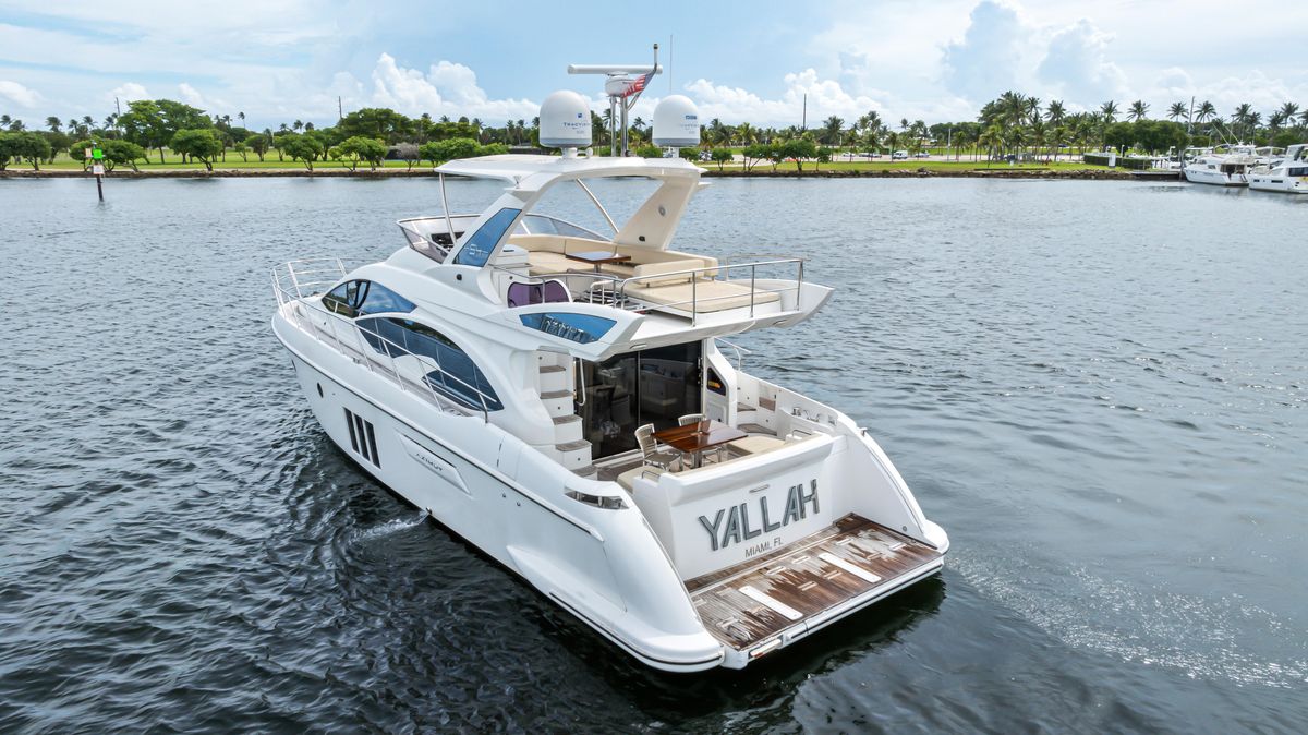 2015 Azimut 54 